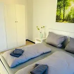 Entzueckende Im Zentrum Von Апартаменты